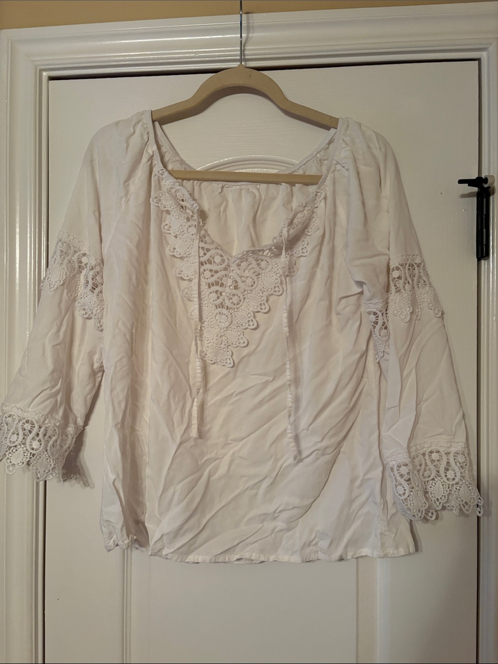 Women's White Lace Peasant Top - Brand